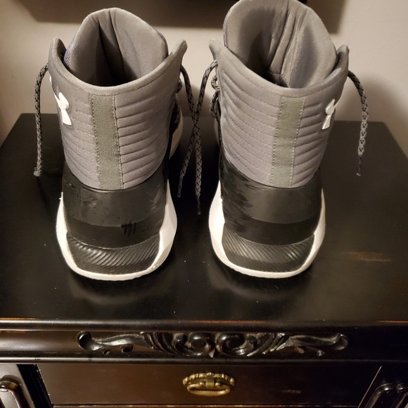 Under Armour High Tops - Picture 4 of 8